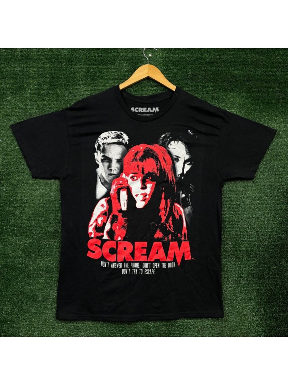 Scream Don't Answer the Phone Horror Movie Poster T-Shirt Size Large